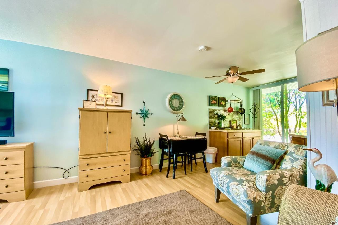 Waterside Suites Saugatuck Ngoại thất bức ảnh