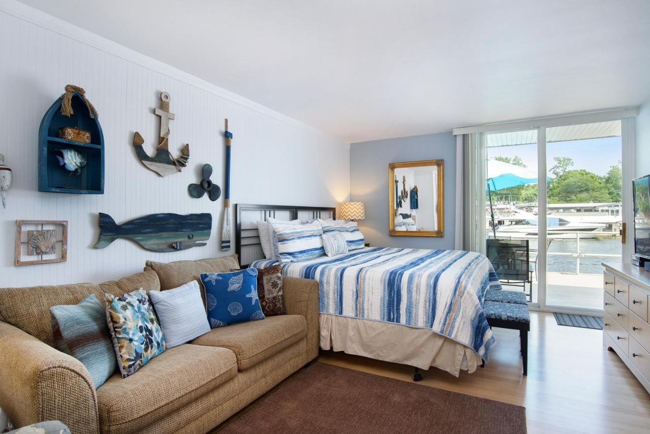 Waterside Suites Saugatuck Ngoại thất bức ảnh