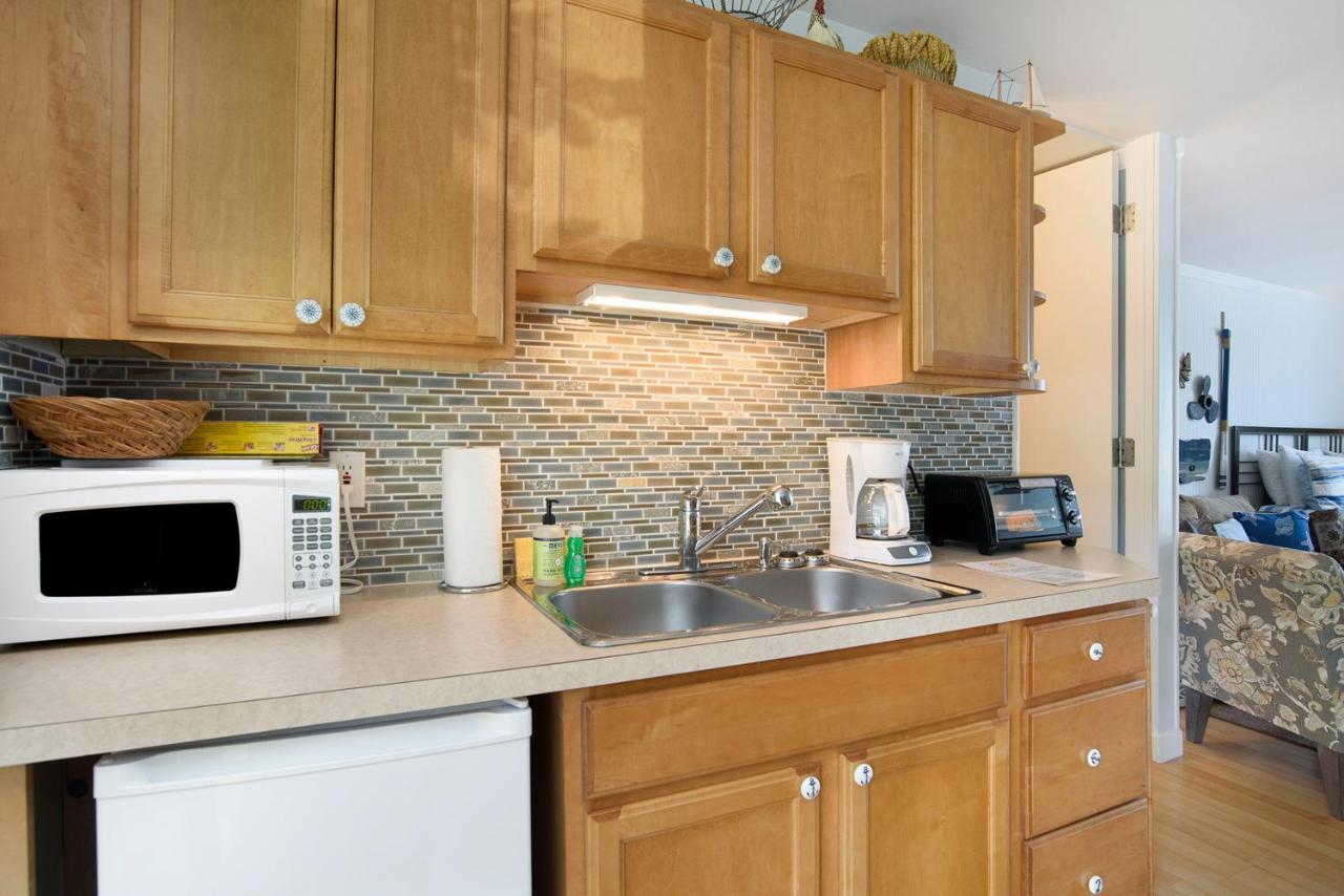 Waterside Suites Saugatuck Ngoại thất bức ảnh