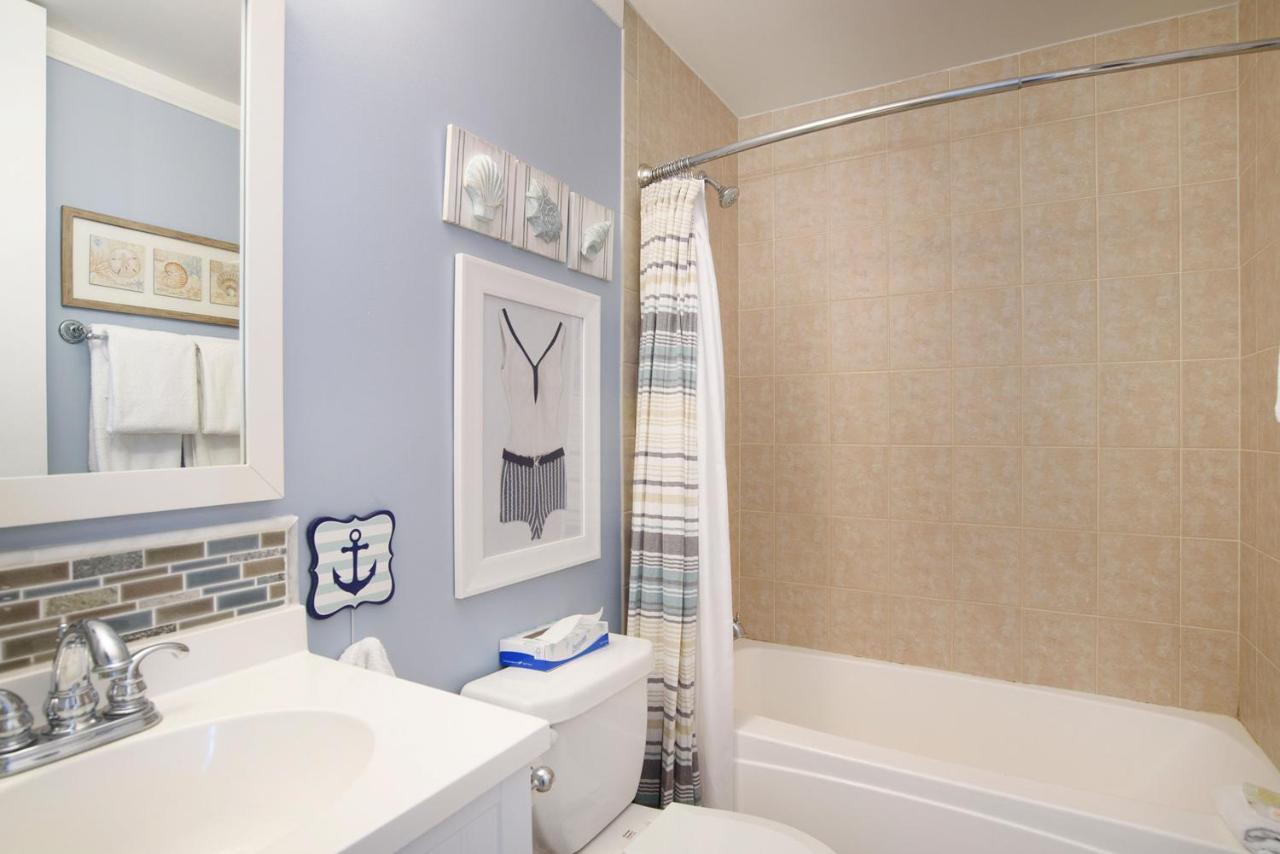Waterside Suites Saugatuck Ngoại thất bức ảnh