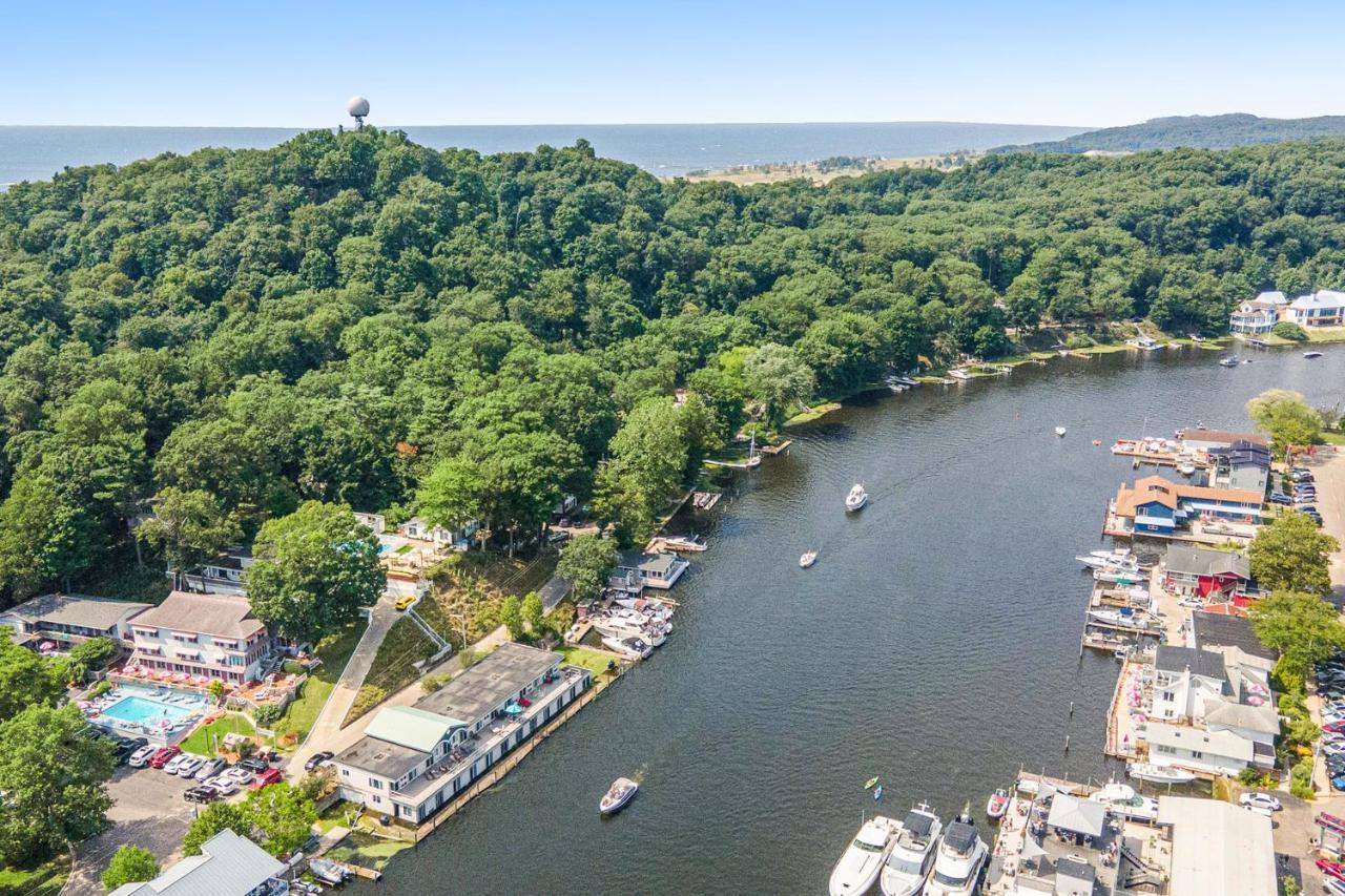 Waterside Suites Saugatuck Phòng bức ảnh